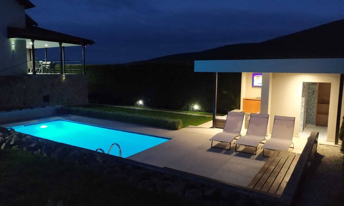 Ighiu Villa | Vila Gosen