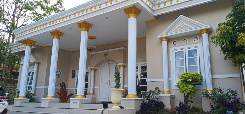 Sangkanurip Villa | Vila Graha Wisesa 3