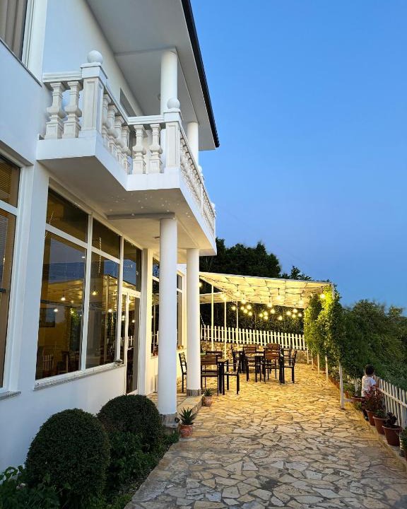 Velipoje Bed & Breakfast | Vila Horizont
