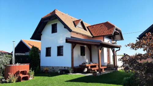 Lendava Villa | Vila Idila