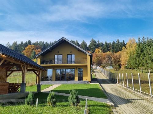 Vulcan House | Vila Lac