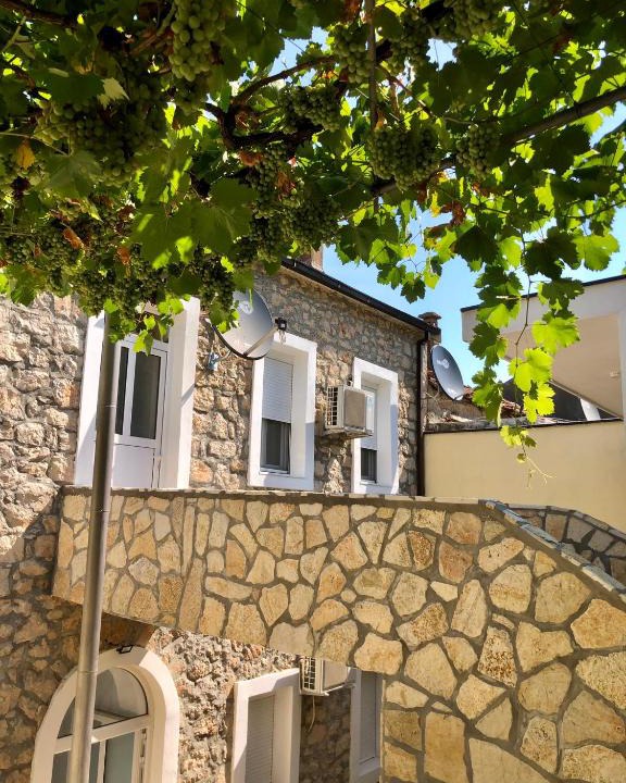 Danilovgrad Bed & Breakfast | Vila Razic