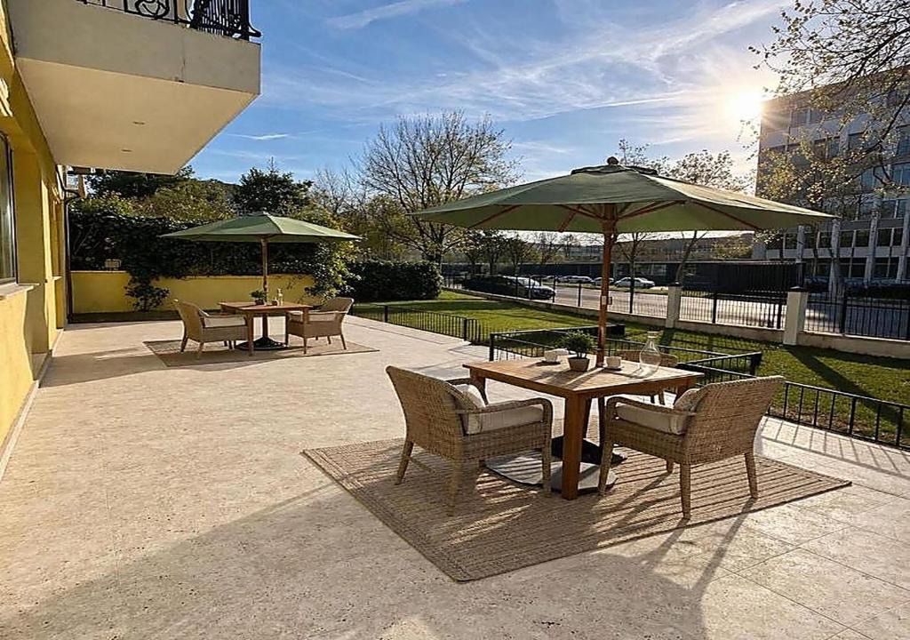 Eforie Nord Hotel | Vila Yzabelle