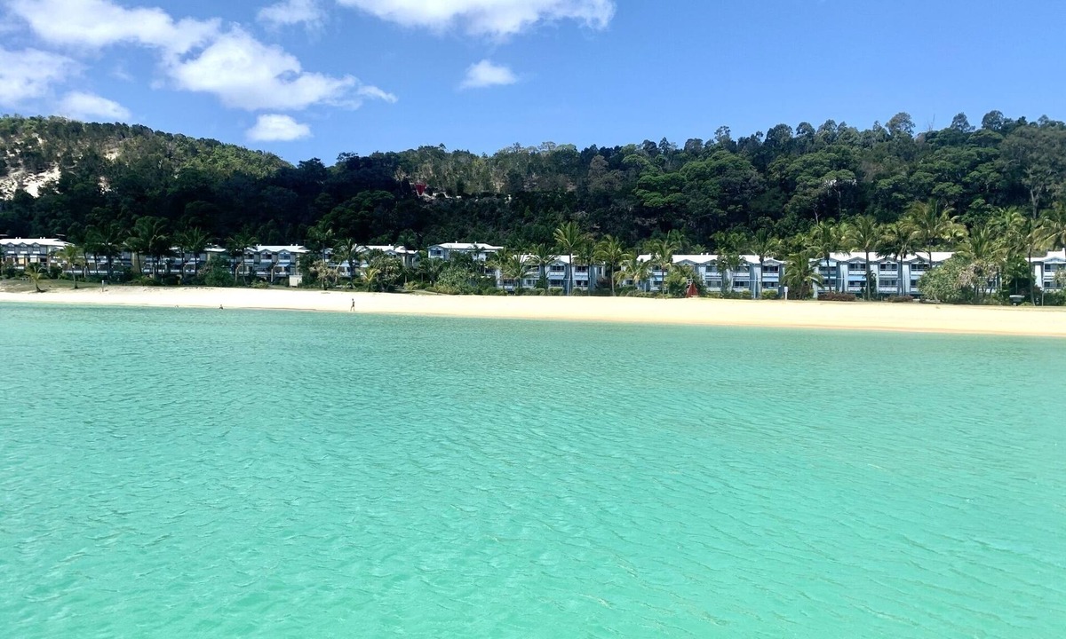 Brisbane Waterfront Villa | Villa 15 Tangalooma Resort Moreton Island