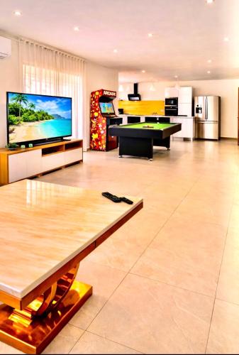 Beire-le-Chatel Villa | Villa 220 m2 avec 5 chambres 6 lits doubles 2 toilettes 2 salles de bain