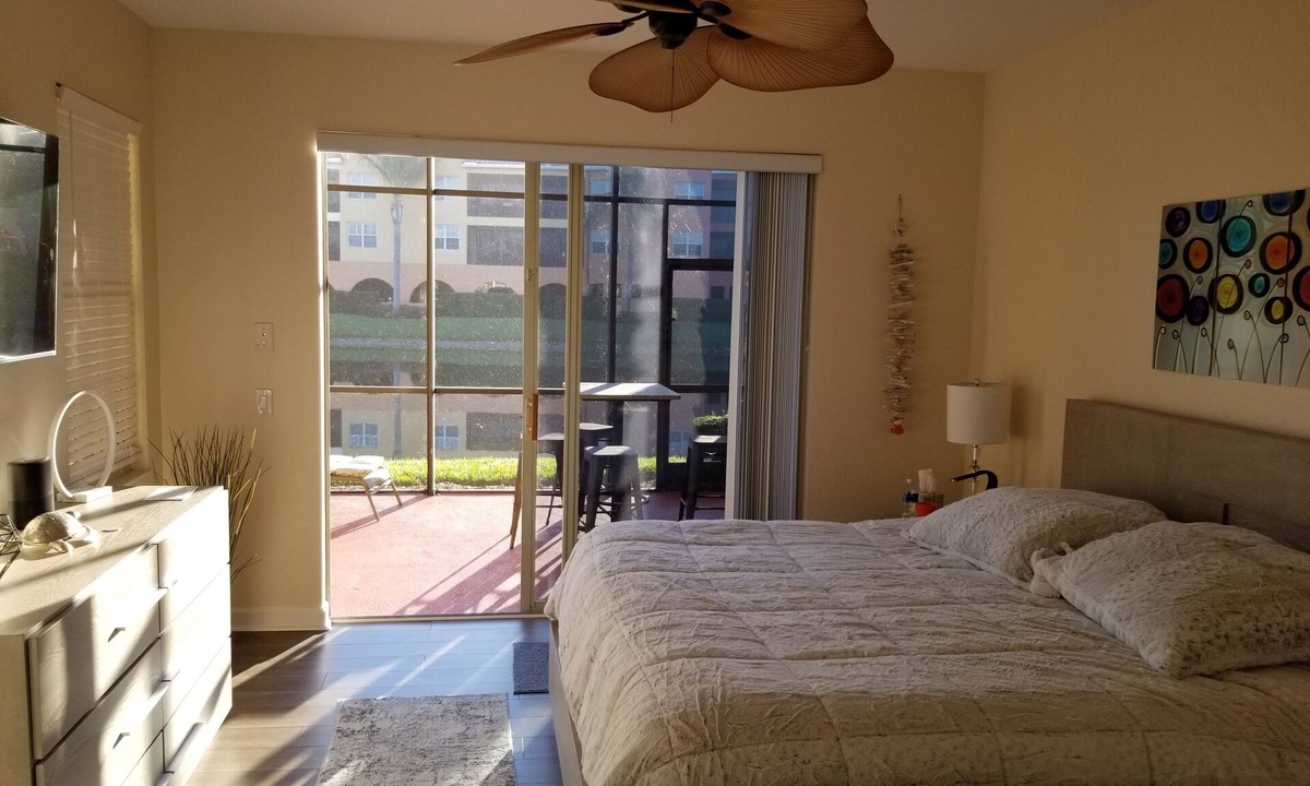 Estero Villa | Villa 3 bedroom 3 bath with private pool near Coconut Mall Estero FL.