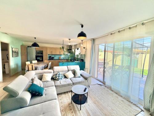 Perpignan Villa | Villa 3 ch Clim Piscine & BBQ Calme Perpignan