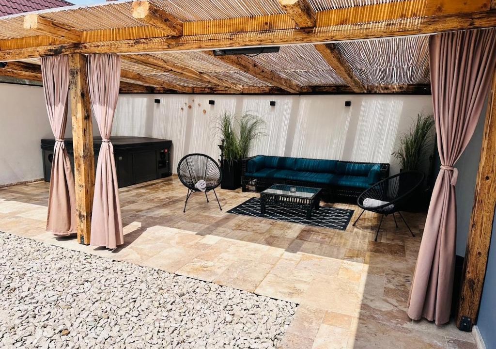 Medias House | Villa 3