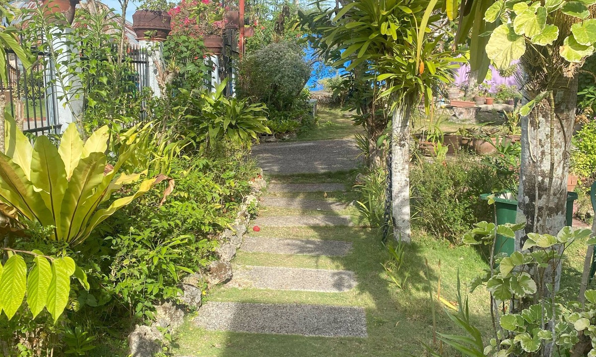 Baclayon Bed & Breakfast | Villa 301 B&B