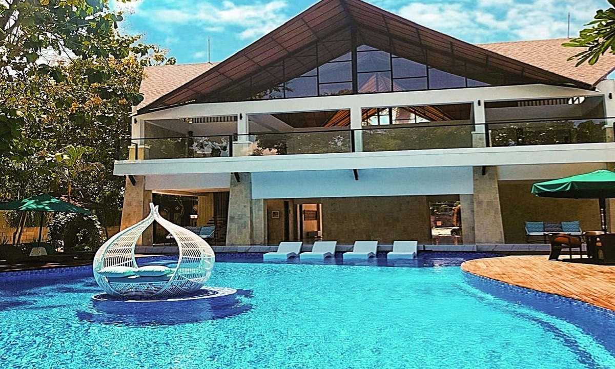Central Seminyak Villa | Villa 4 BR Central Seminyak mins to Beach