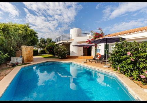 Binibeca Villa | Villa Adele Binibeca sea view