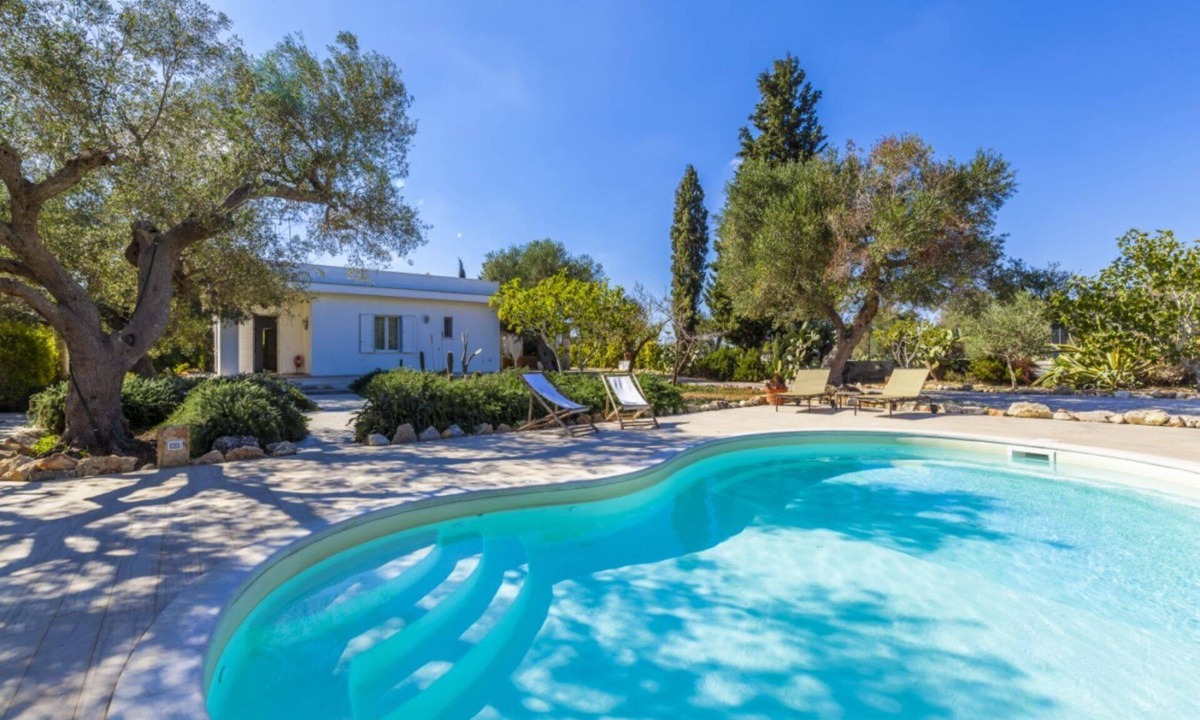 Cenate Villa | Villa Aida with private pool in Santa Caterina Nardò