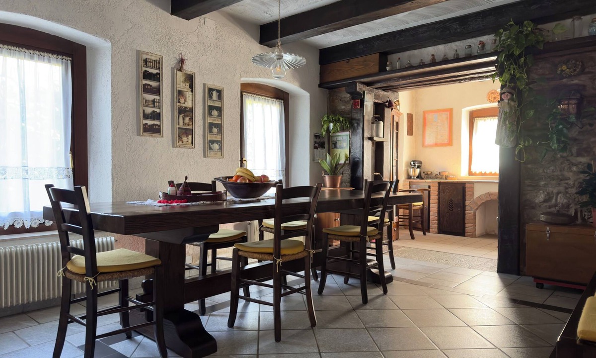 Ponte nelle Alpi Villa | Villa al Lago - Where the Dolomites meet Lake Santa Croce