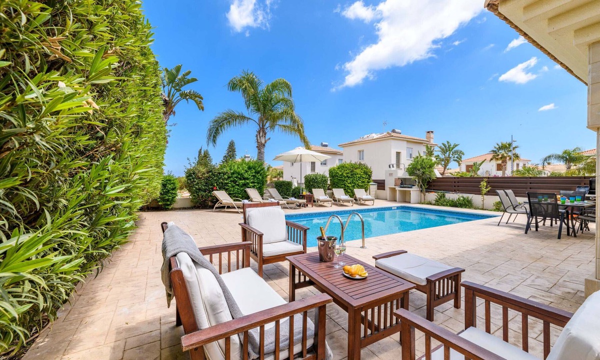 Kapparis Villa | Villa Alexander - Charming Kapparis Getaway