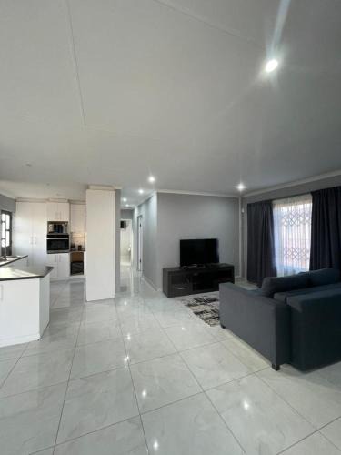 Aliwal North Villa | Villa Amari