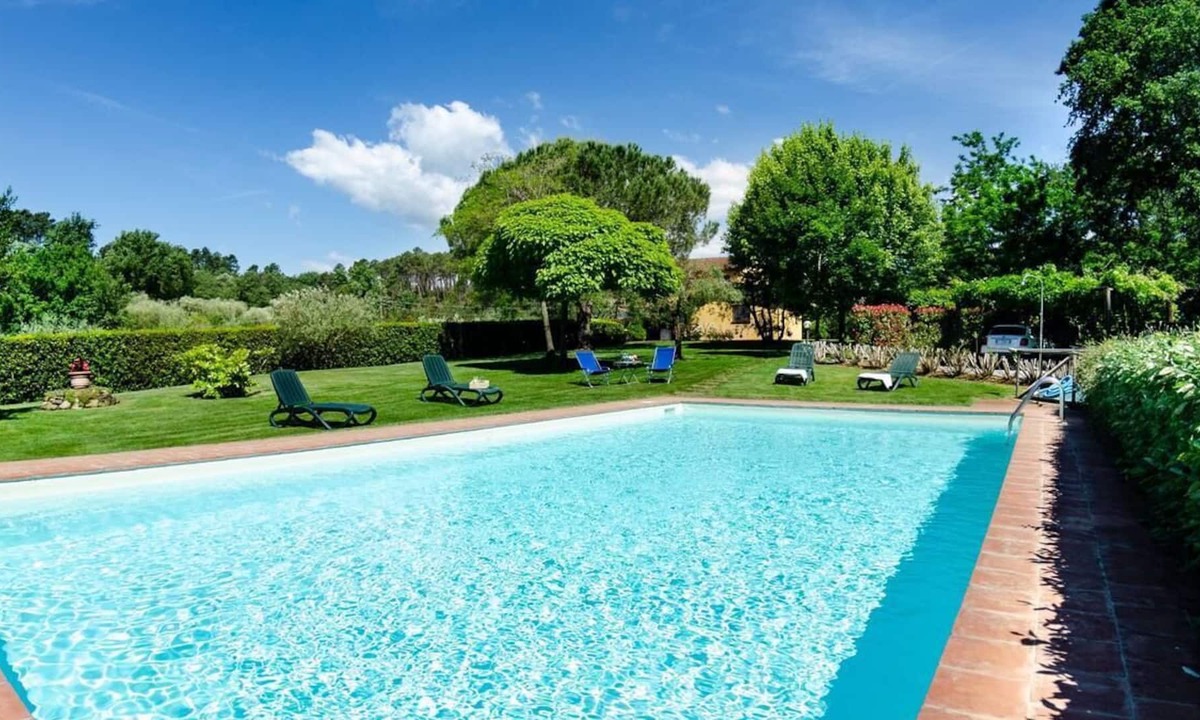 Altopascio Villa | Villa Amino