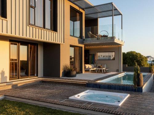 Yzerfontein House | Villa and Studio Eiland