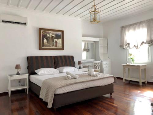 Andros Town Villa | Villa Andros Époque