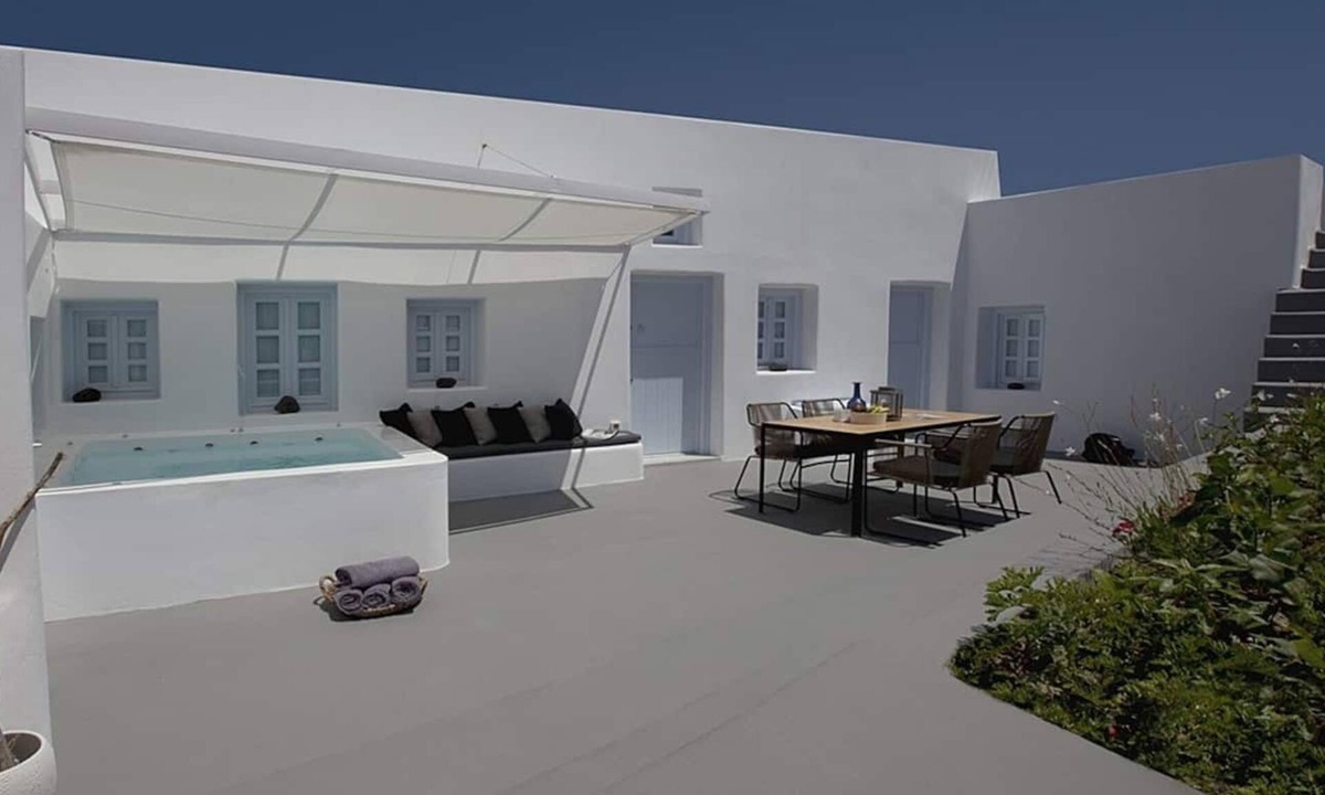 Megalochori Villa | Villa Anemolia by Fantasia Villas