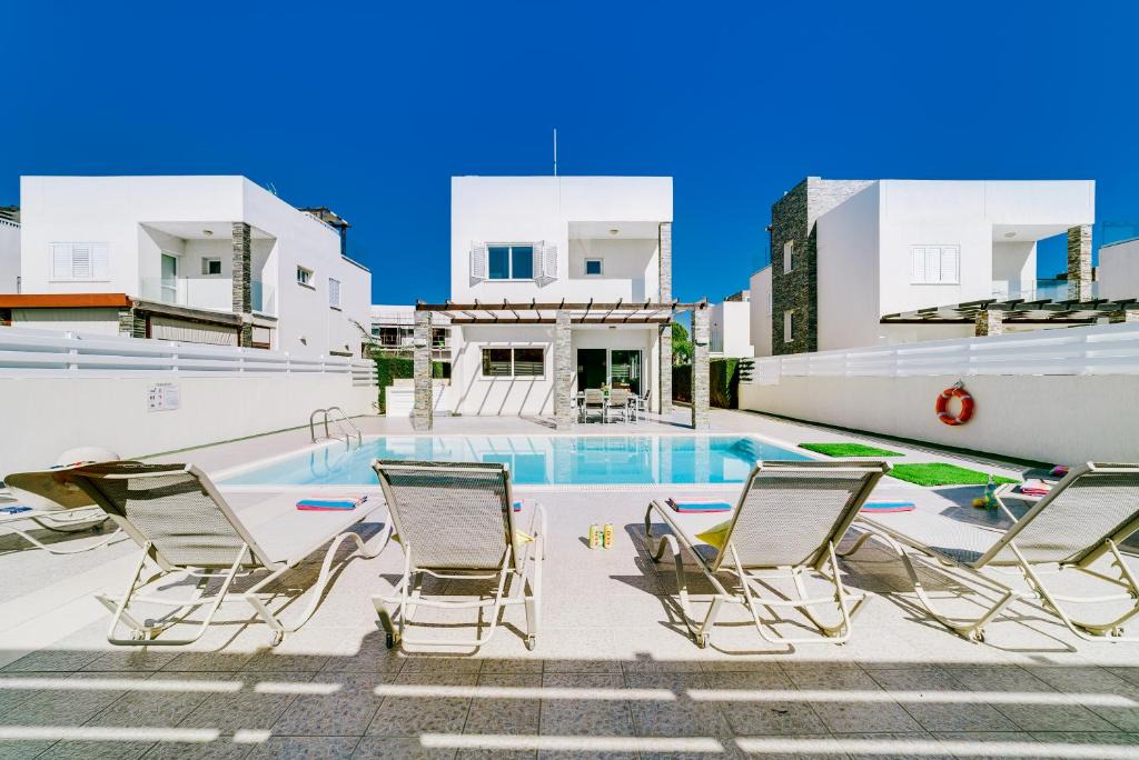 Protaras Villa | Villa Anemoni 9