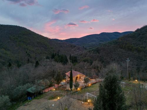 Loro Ciuffenna Apartment | Villa Api & Farfalle In the heart of Pratomagno