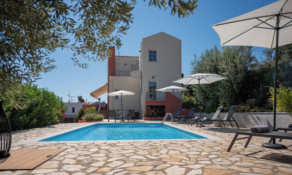 Kefalari Villa | Villa Artia - Subtle elegance in a seaside village