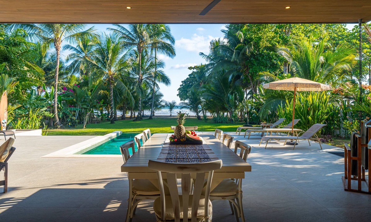 Esterillos Este Villa | Villa Assinie Beachfront Home with Direct Ocean Access