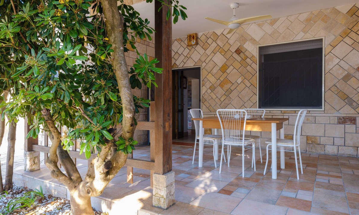 Torre Rinalda Villa | Villa 'Assunta' just 100 meters from the sea
