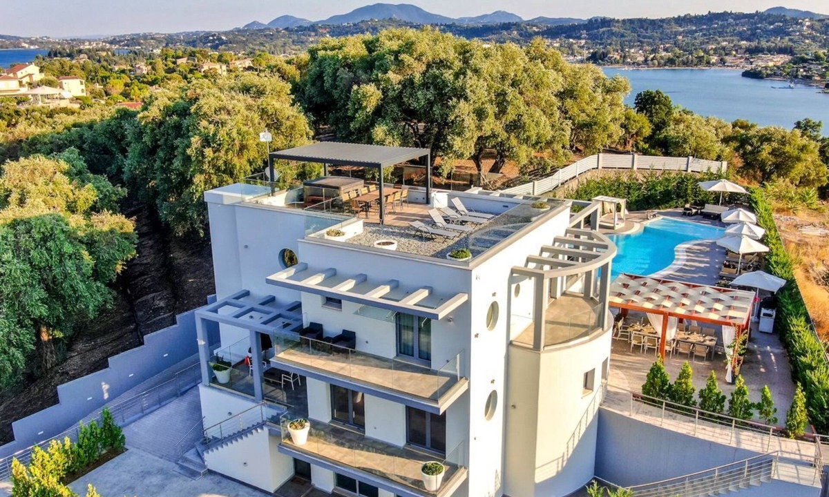 Limni Villa | Villa Asteria - Five Bedroom Villa, Sleeps 12