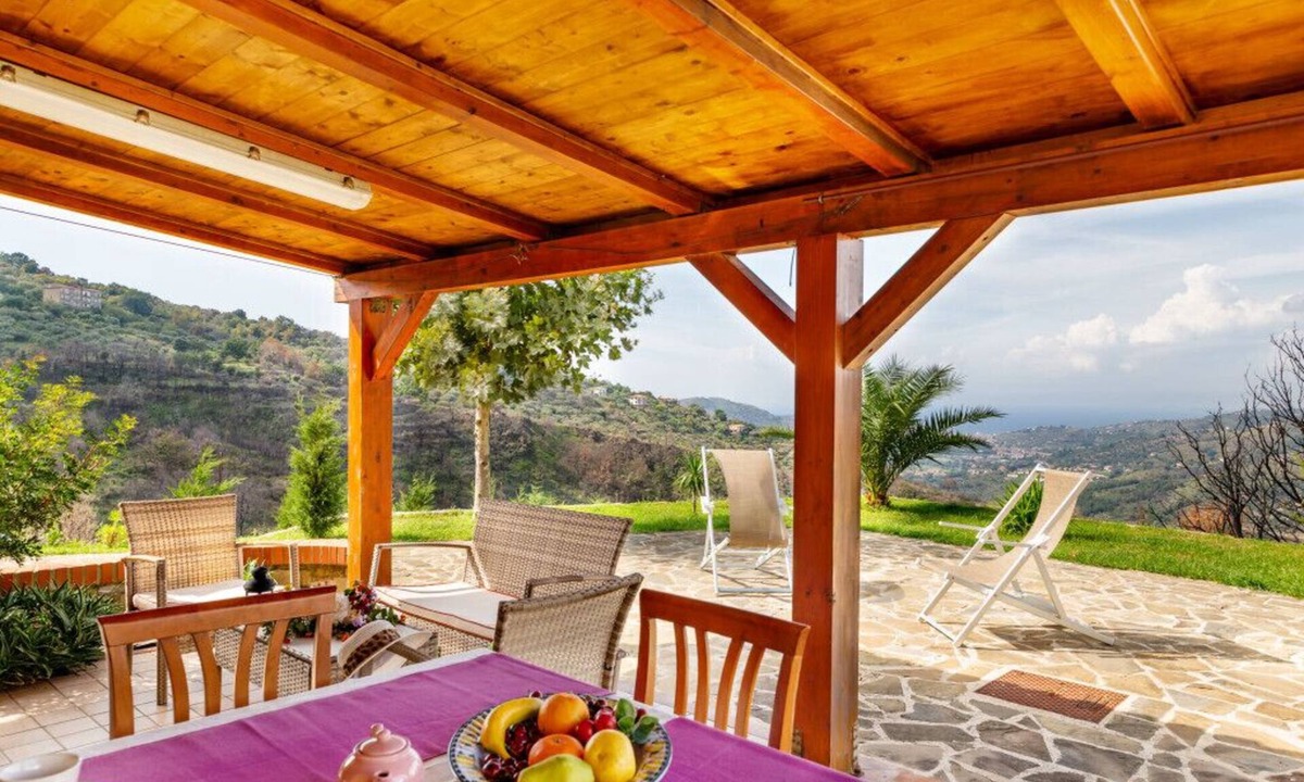 Laureana Cilento Ski Chalet | Villa Aurora "Chalet Panorama"