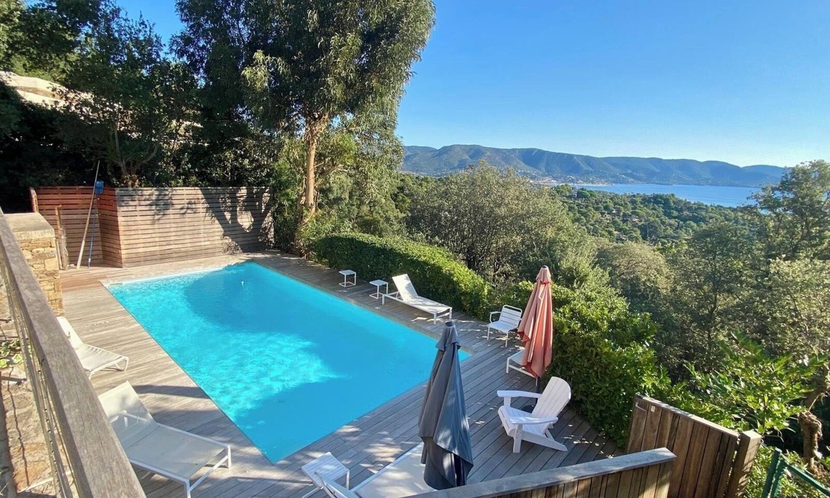 Cap Benat Villa | Villa Avec Piscine et vue mer Panoramique Située au Gaou