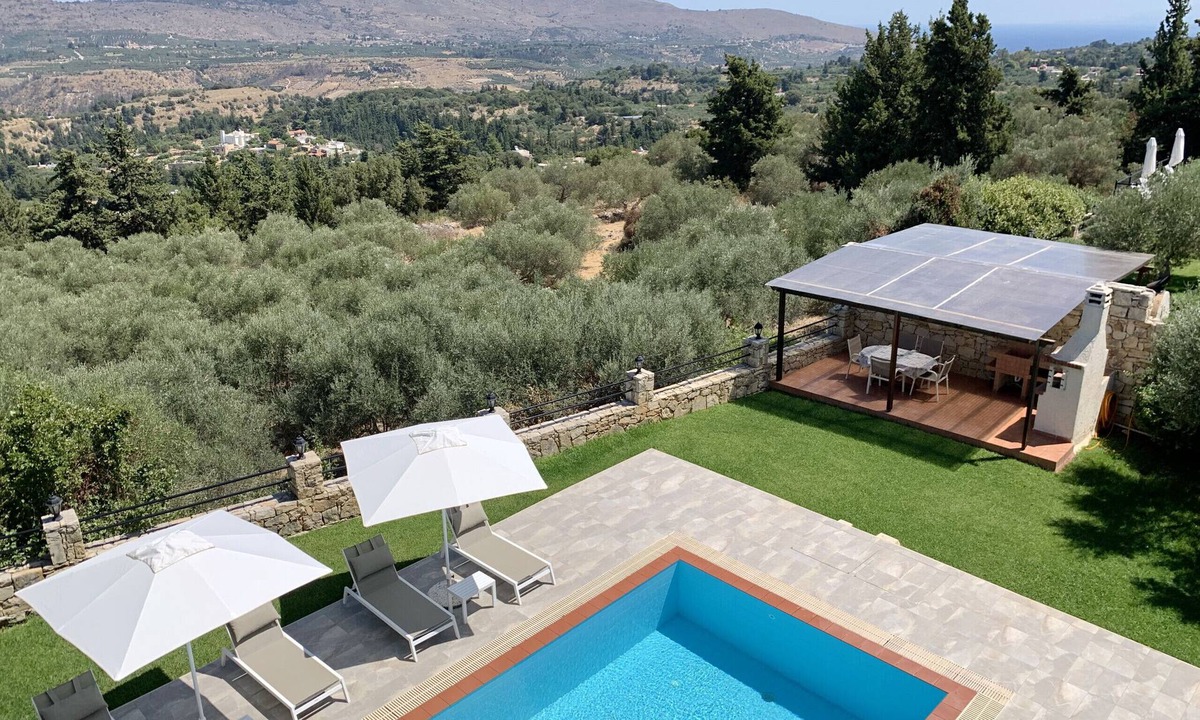 Filippos Villa | Villa Avra