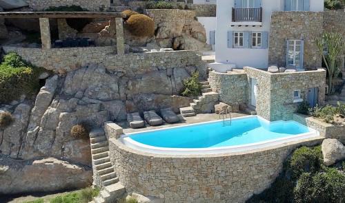 Psarou Villa | Villa Azurite with heated pool by Diles Villas