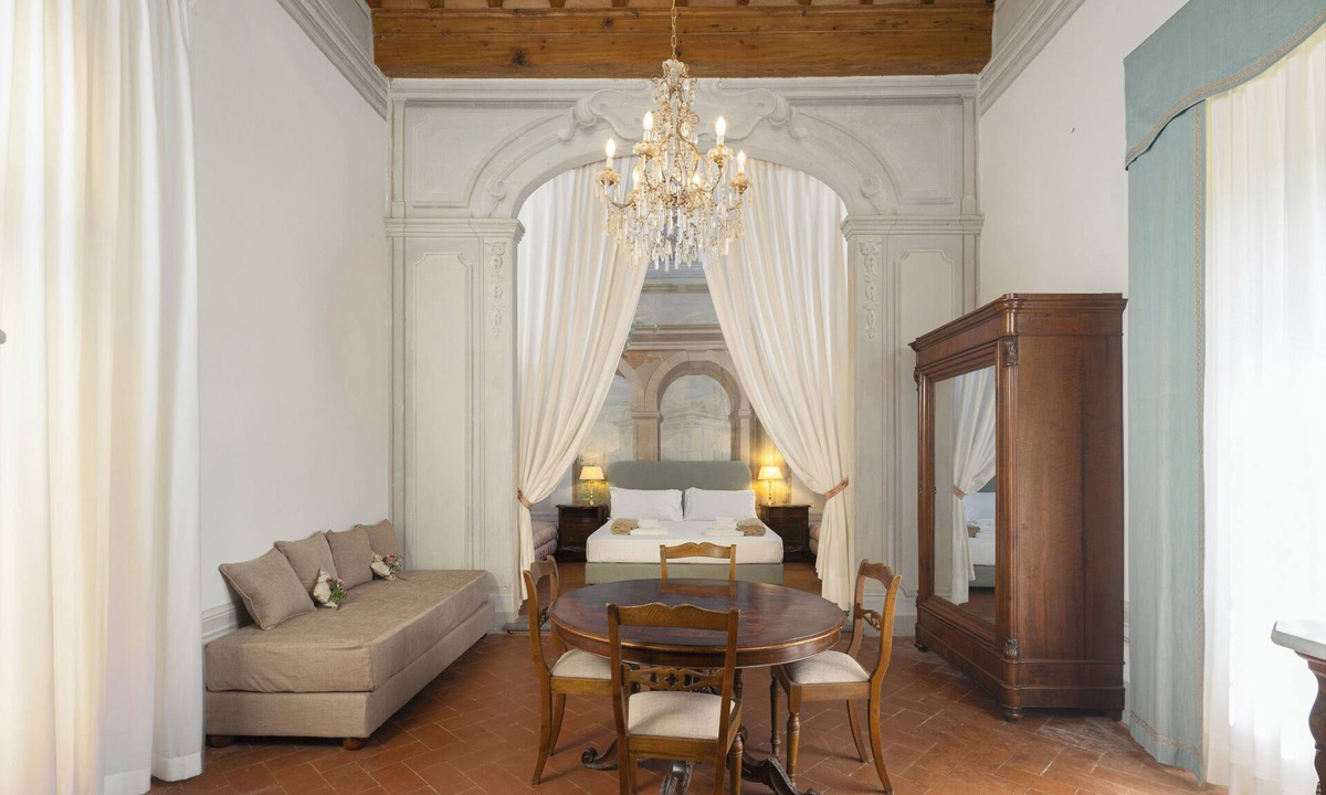 Bagnolo-Cantagallo Villa | Villa Bartolini Baldelli - Authentic XV century villa with garden and pool