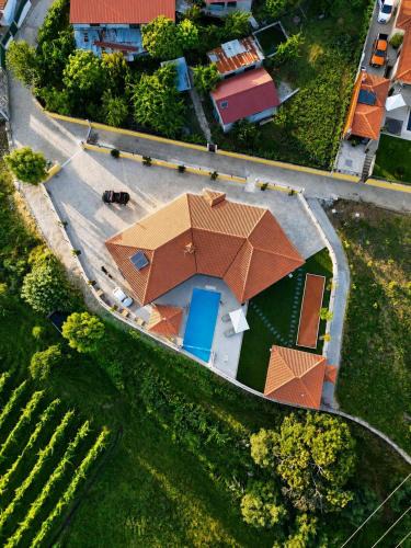Molares Villa | Villa BASTO