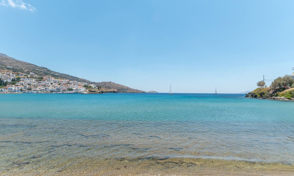 Mpatsi Villa | Villa 'Bebas Villas 1' with Sea View, Wi-Fi and Air Conditioning
