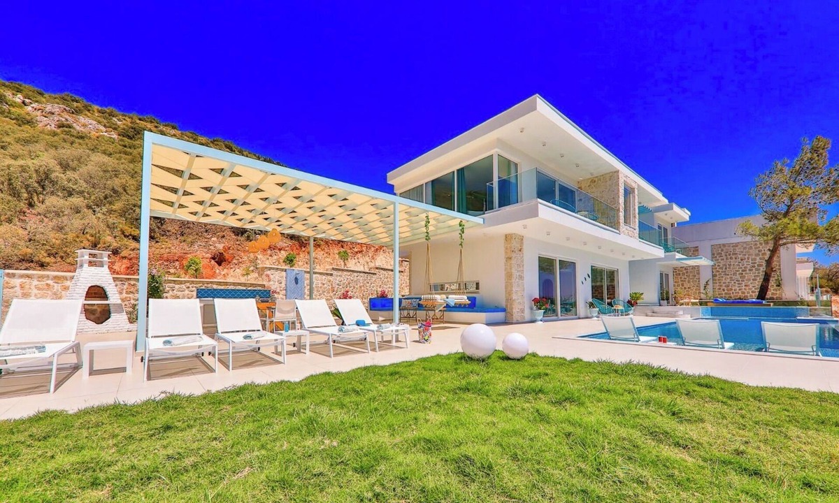 Bezirgan Villa | Villa Bella Mare