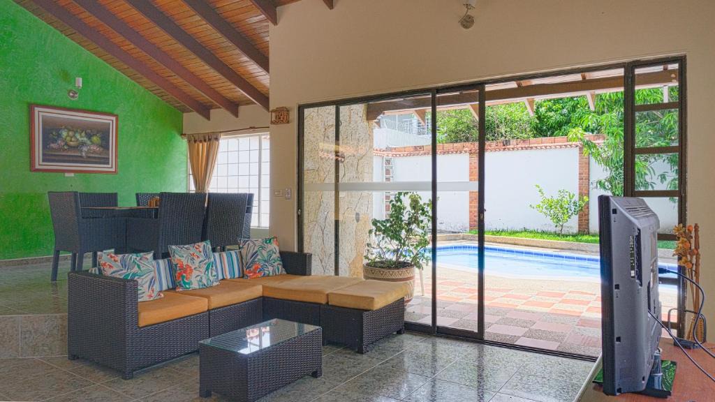 Anapoima House | VILLA BETTY