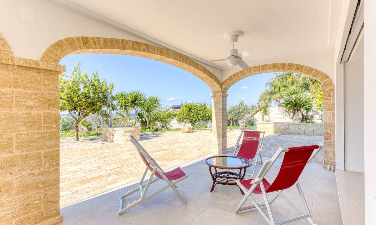 Fontanelle Apartment | Villa Bianca Apartment 2 with Sea View, Wi-Fi and Air Conditioning
