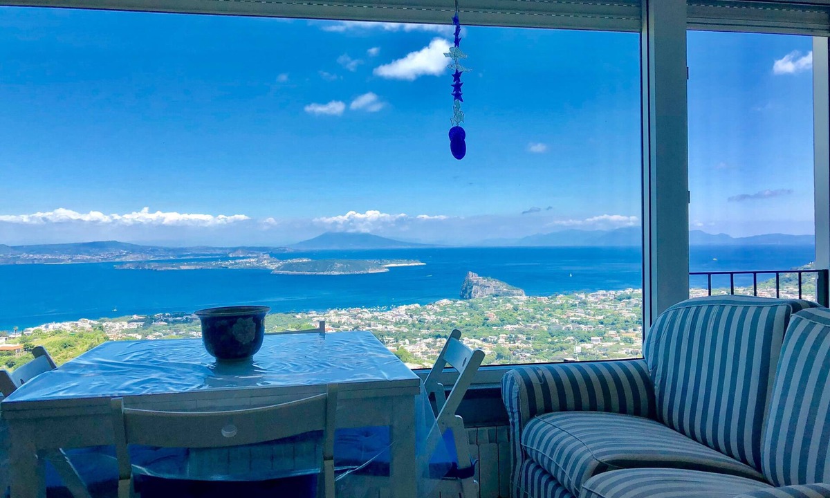 Barano d'Ischia Villa | Villa 'Bianca -Un Angolo Di Paradiso' with Sea View, Wi-Fi and Air Conditioning