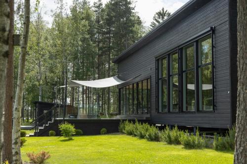 Alavus Villa | Villa Bläk