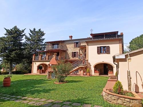 Guardistallo House | Villa Blick