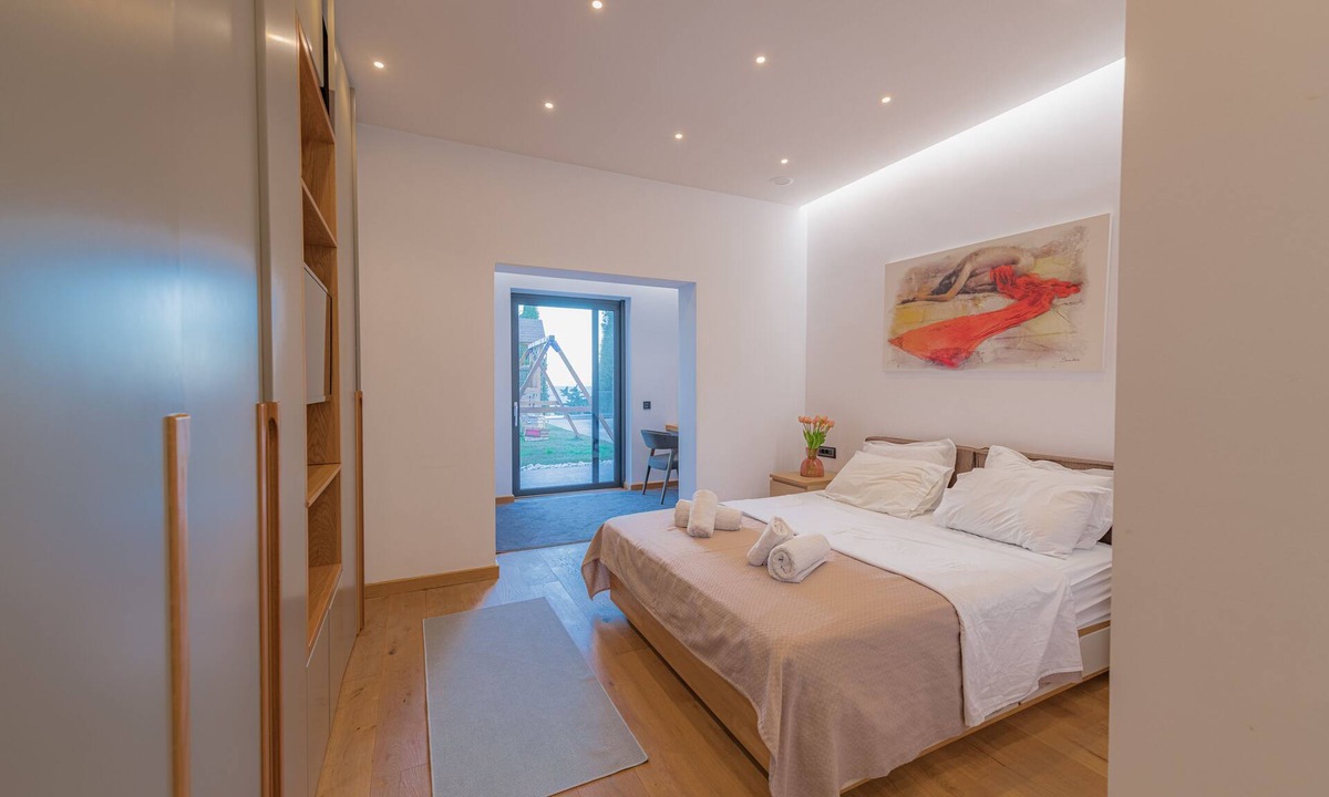 Corfu Town Villa | VILLA BLUELINE