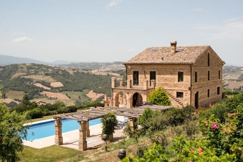 Smerillo Villa | Villa Broad Lea - Private Pool & Amazing Landscape View