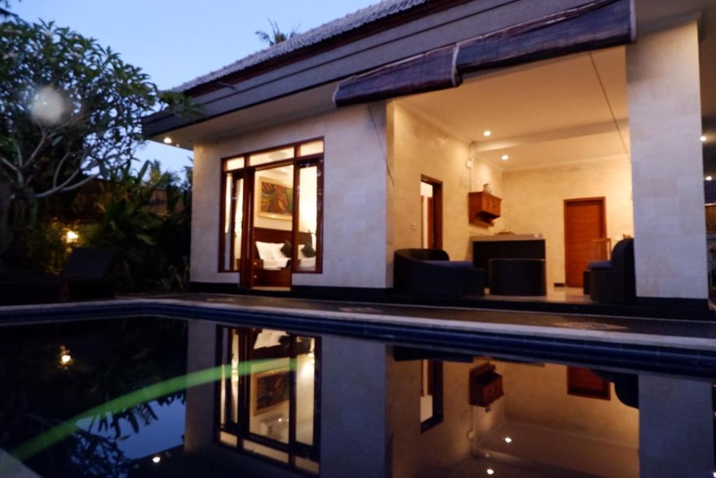 Lodtunduh Villa | Villa Bulan