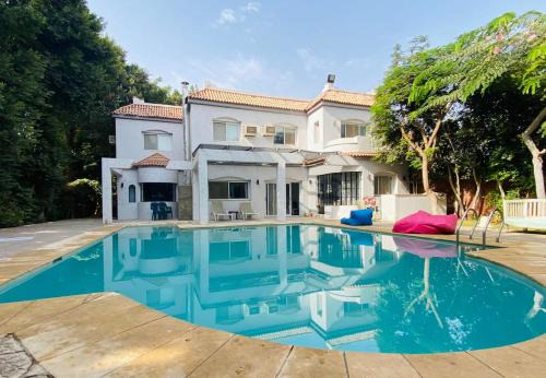Kafrat al Jabal Villa | Villa by the Pyramids
