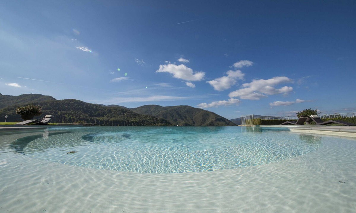 Londa Villa | Villa Caiano Main Villa - With private pool in Chianti Rufina area (Florence)