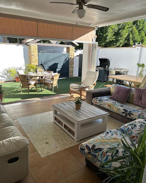 Coin House | Villa Calida