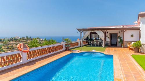 Almunecar House | Villa Camarón Almuñécar by Ruralidays