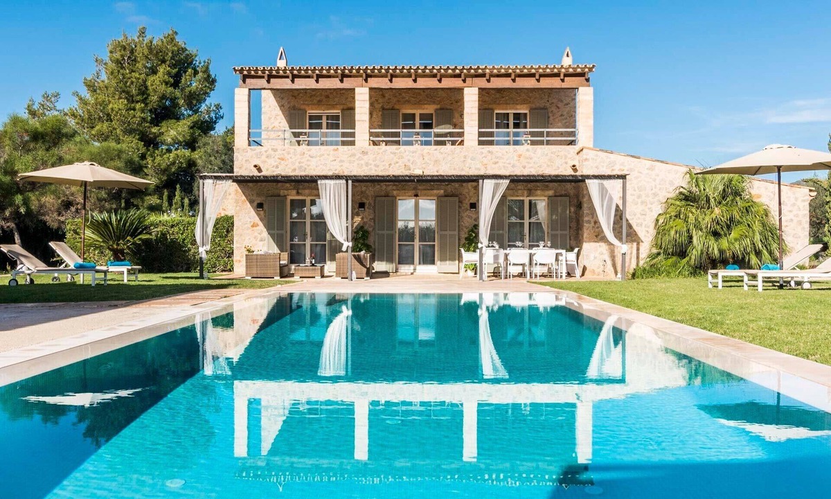Capdepera Villa | Villa "Can Bossa" with Mountain View, Wi-Fi, Pool, Garden & Terrace